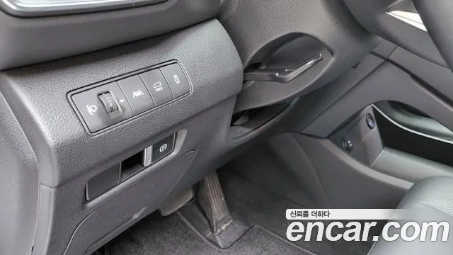 Hyundai Santa Fe 2022 thumb 5