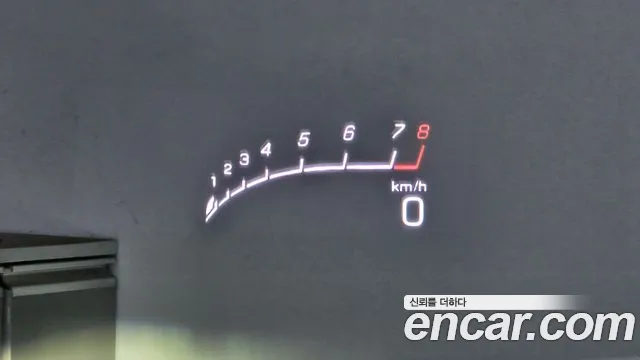 Mercedes-Benz E-Класс 2018 thumb 10