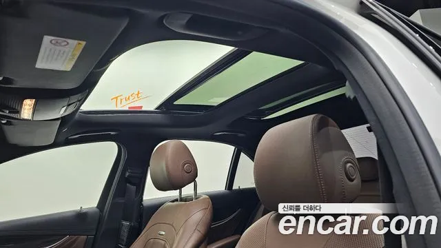 Mercedes-Benz E-Класс 2018 thumb 9
