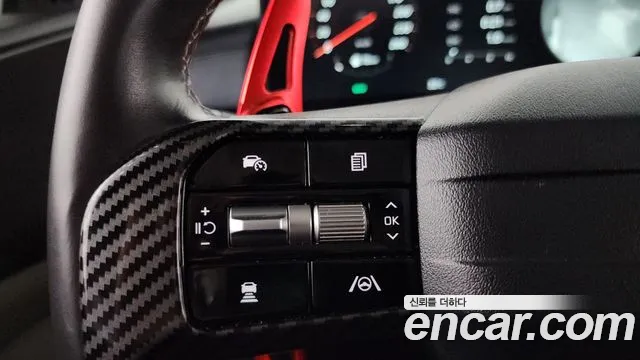 Kia Carnival 2024 thumb 4