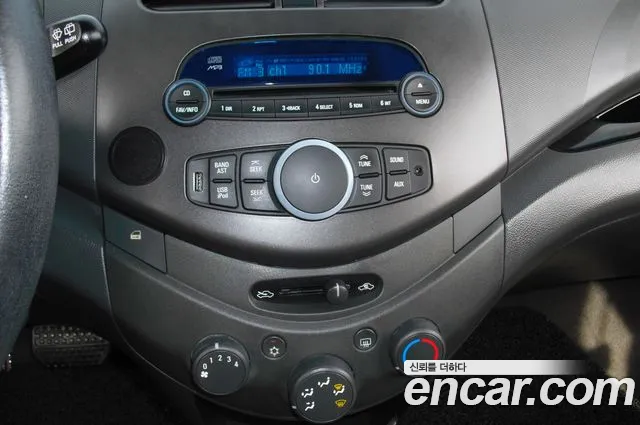 Chevrolet Spark 2012 thumb 9