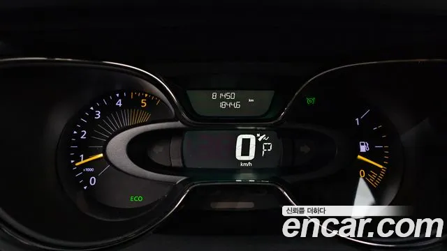 Renault Captur 2015 thumb 6