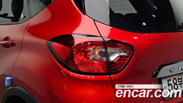 Renault Captur 2015 thumb 4