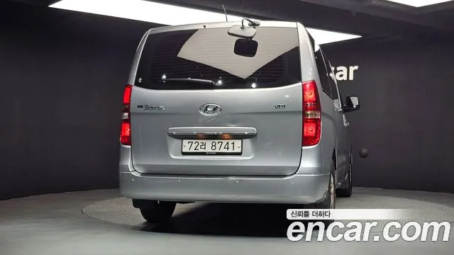 Hyundai Starex 2016 thumb 6