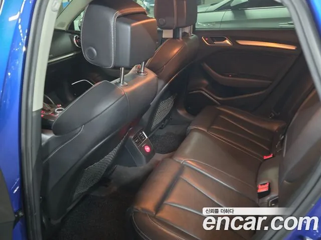 Audi S3 2015 thumb 12