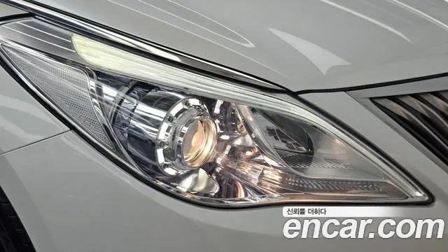 Hyundai Grandeur 2014 thumb 8