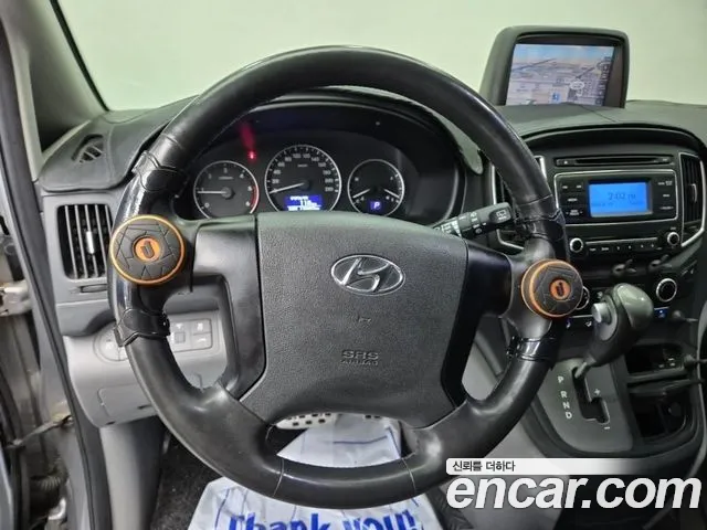 Hyundai Starex 2018 thumb 4