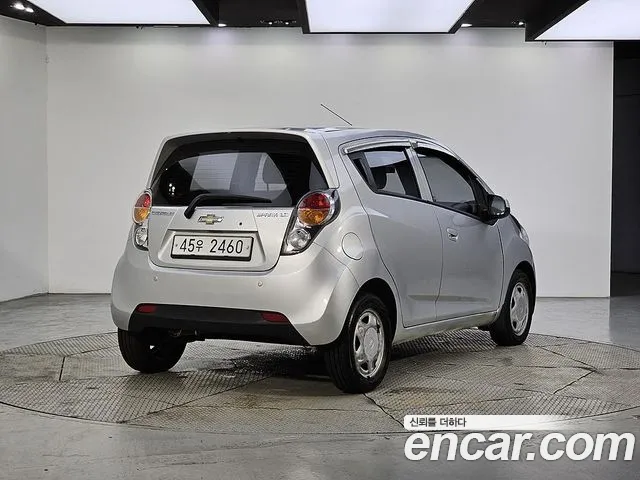 Chevrolet Spark 2012 thumb 2