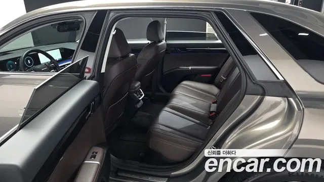 Hyundai Grandeur 2023 thumb 4