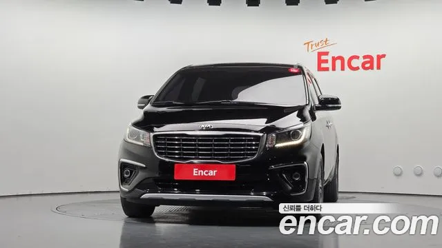 Kia Carnival 2019 thumb 9