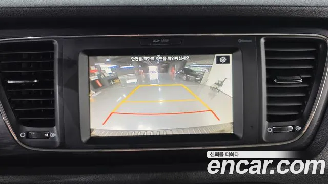 Kia Carnival 2019 thumb 12