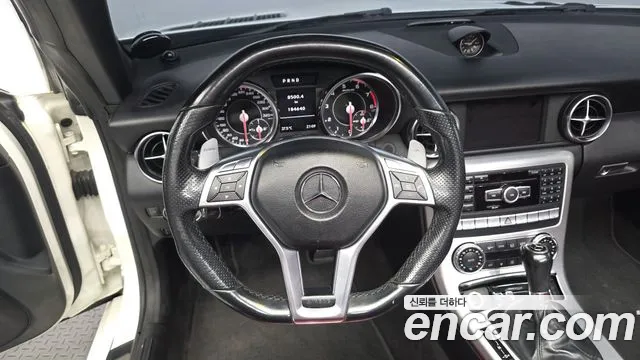 Mercedes-Benz SLK-Class 2012 thumb 5