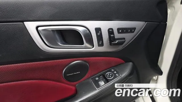 Mercedes-Benz SLK-Class 2012 thumb 6