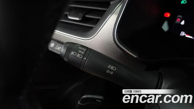 Renault Arkana 2025 thumb 2