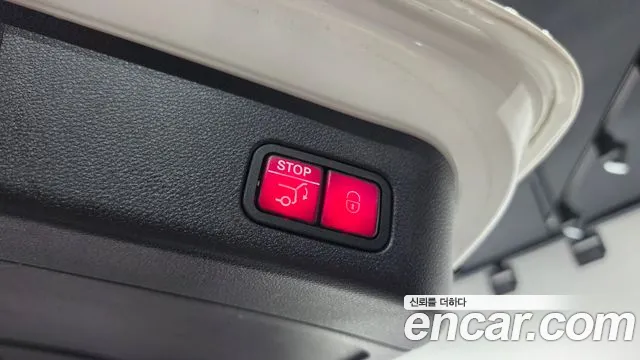 Mercedes-Benz GLE 2016 thumb 4