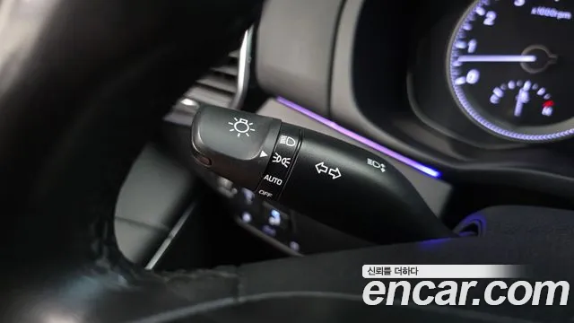 Hyundai Grandeur 2017 thumb 11