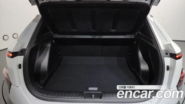 Hyundai Kona 2023 thumb 9