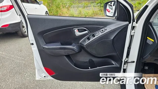 Hyundai Tucson 2014 thumb 9