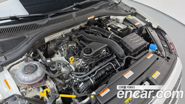 Volkswagen Jetta 2023 thumb 5