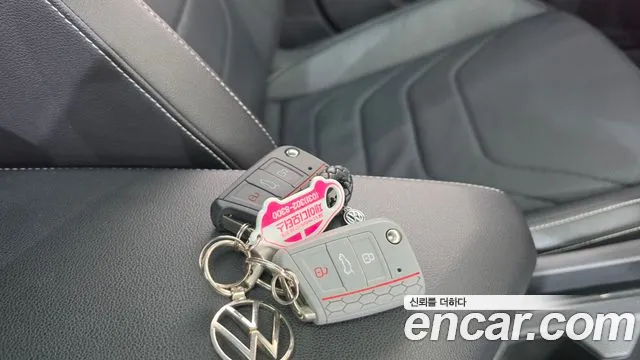 Volkswagen Jetta 2023 thumb 8