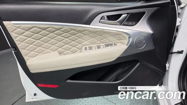 Genesis G70 2019 thumb 4