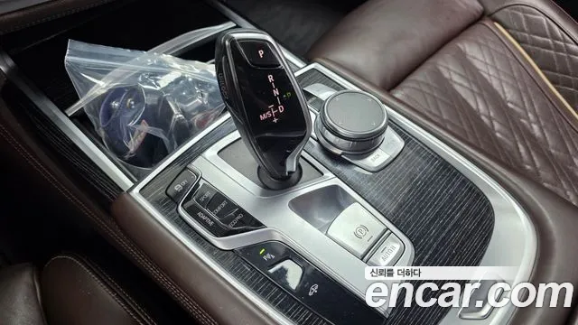 BMW 7 серии 2020 thumb 6