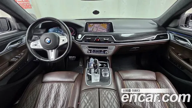 BMW 7 серии 2020 thumb 7
