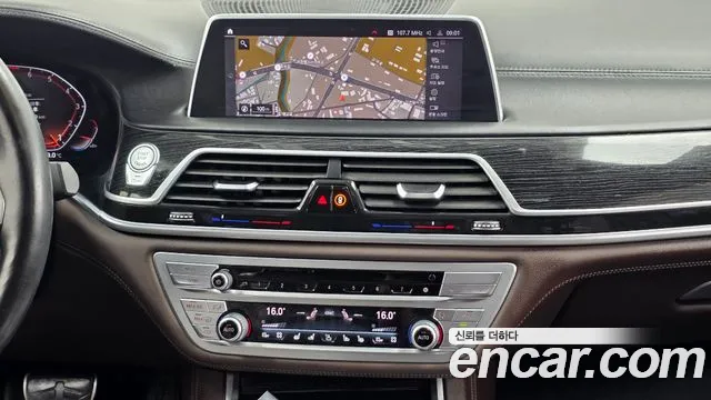BMW 7 серии 2020 thumb 3