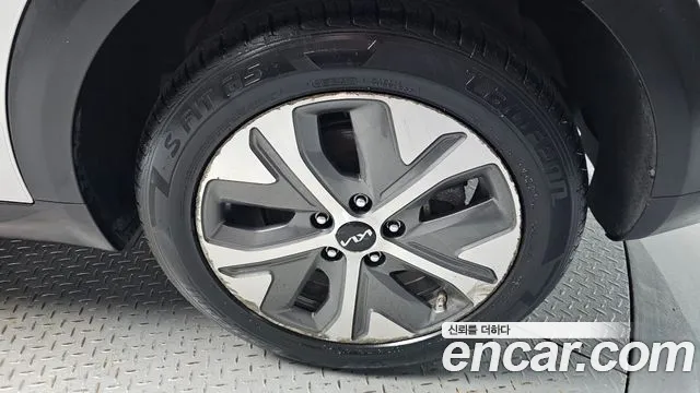 Kia Niro 2022 thumb 5