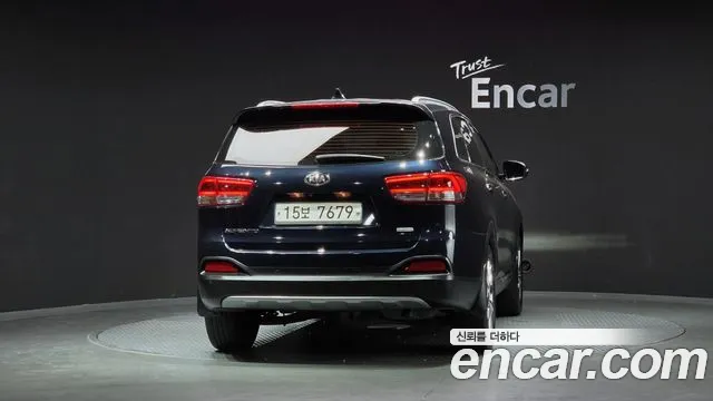 Kia Sorento 2016 thumb 8