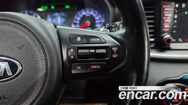 Kia Sorento 2016 thumb 3