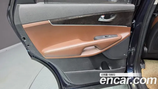 Kia Sorento 2016 thumb 12