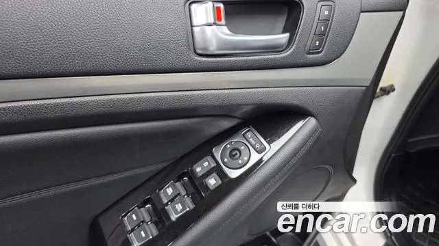 Kia K7 2014 thumb 12
