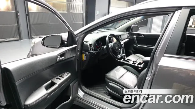 Kia Sportage 2016 thumb 8
