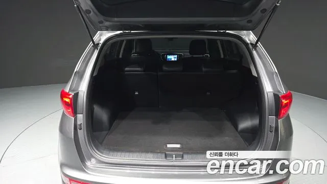 Kia Sportage 2016 thumb 9