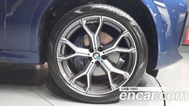 BMW X6 2023 thumb 2