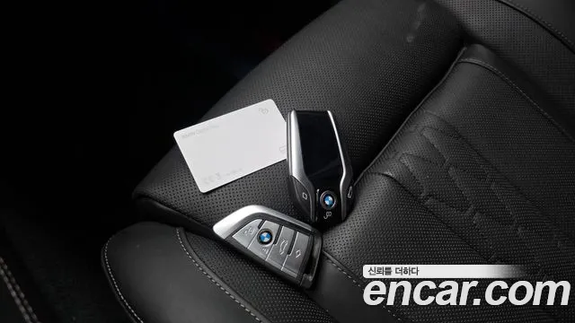 BMW X6 2023 thumb 12