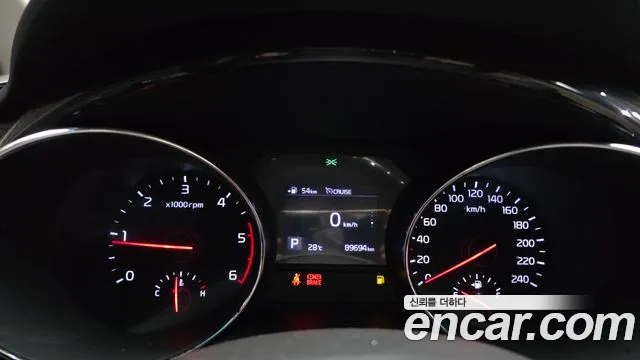 Kia Carnival 2020 thumb 11