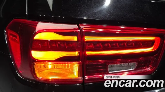Kia Carnival 2020 thumb 7