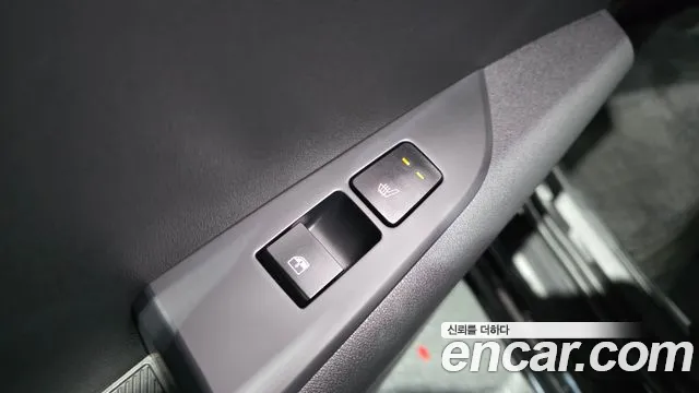 Kia Niro 2023 thumb 12