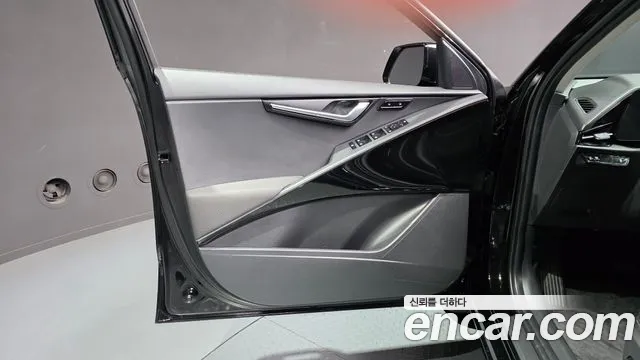 Kia Niro 2023 thumb 7