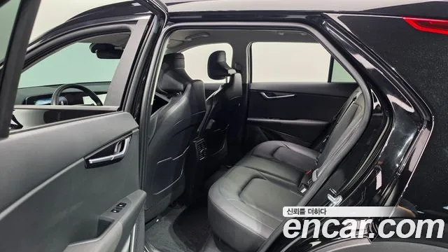 Kia Niro 2023 thumb 8