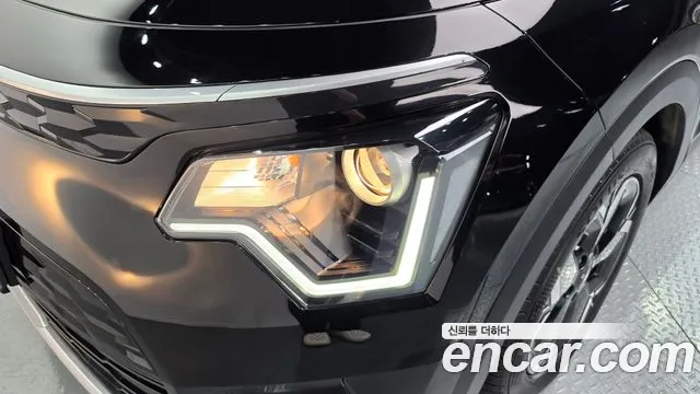Kia Niro 2023 thumb 11