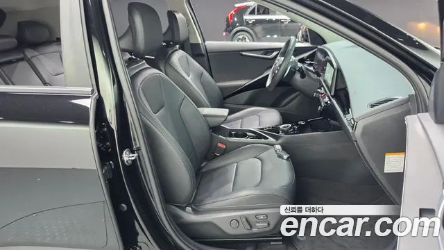 Kia Niro 2023 thumb 7