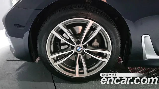 BMW 7 серии 2017 thumb 4