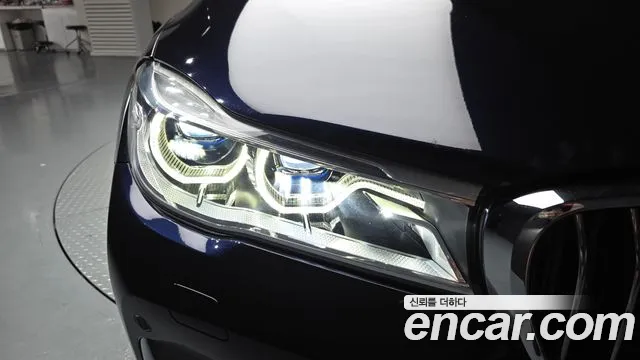 BMW 7 серии 2017 thumb 12