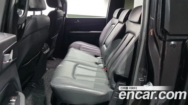 KG_Mobility_Ssangyong Rexton 2020 thumb 4