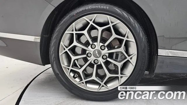 Genesis G80 2023 thumb 3
