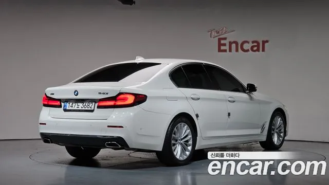BMW 5 серии 2021 thumb 9