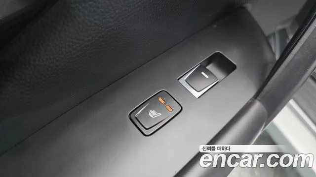 Hyundai Grandeur 2015 thumb 4